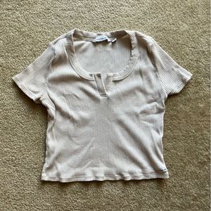 Calvin Klein Jeans Short Sleeve Cropped Top Size M